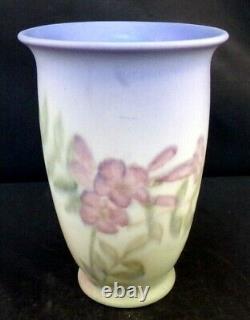 ROOKWOOD Vase Kataro Shirayamadani. SIGNED. Vellum. Shape 6357 1944 6.5