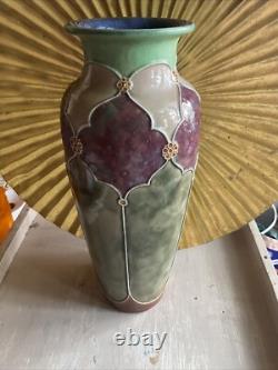 ROYAL DOULTON STONEWARE SLENDER TAPERED GLAZED SECESSIONIST VASE c. 1902-1922