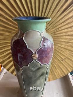 ROYAL DOULTON STONEWARE SLENDER TAPERED GLAZED SECESSIONIST VASE c. 1902-1922