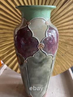 ROYAL DOULTON STONEWARE SLENDER TAPERED GLAZED SECESSIONIST VASE c. 1902-1922