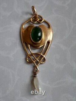 Rare Art Nouveau Jugendstil 1906 9ct Gold Jade And Pearl Pendant