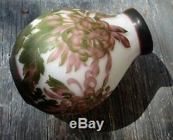 Rare Cameo Translucent Glass Art Nouveau Chrysanthemum Vase Signed Galle