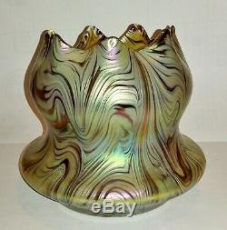 Rare Loetz Kralik Green Pulled Feathered Iridescent Art Glass Vase 1900's