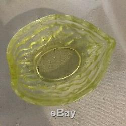 Rare! Vallerysthal Fly Walnut Shell Vaseline Glass Covered Container Candy Dish