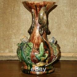 Rare antique palissy ware majolica J. C CEZAR CALDAS snakes lizards frogs vase