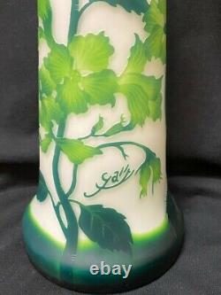 Reproduction GALLE Art Nouveau GREEN IVY Cameo Art Glass Vase 14 1/2