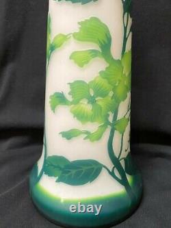 Reproduction GALLE Art Nouveau GREEN IVY Cameo Art Glass Vase 14 1/2