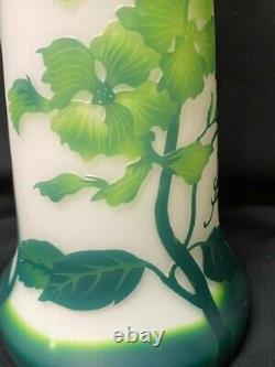 Reproduction GALLE Art Nouveau GREEN IVY Cameo Art Glass Vase 14 1/2