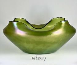 Rindskopf Art Nouveau Iridescent Creta Glatt Bowl/Vase Bohemia Czech