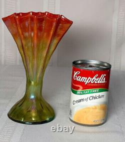 Rindskopf, Grenada, Pleated Fan Vase, Excellent Two Toned Color, Great Condition