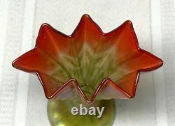 Rindskopf, Grenada, Pleated Fan Vase, Excellent Two Toned Color, Great Condition