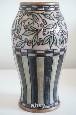 Royal Doulton Lambeth Vase William Rowe Design c. 1918