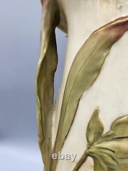 Royal Dux Bohemia 14 Lady Goddess Vase Triangle Signed 1860-1904 Retro Antique