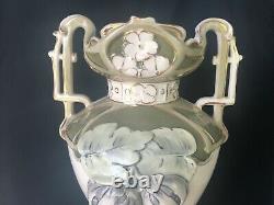 Royal Dux Vase Art Nouveau circa late 1800s, Mint condition