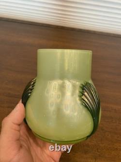 STUNNING ART NOUVEAU Kralik Green Tri Claw Art Glass Vase 4.75H