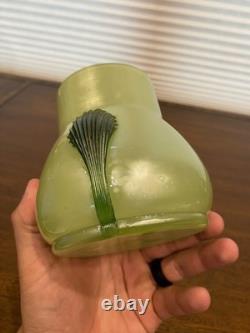 STUNNING ART NOUVEAU Kralik Green Tri Claw Art Glass Vase 4.75H