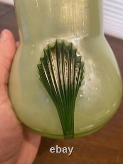 STUNNING ART NOUVEAU Kralik Green Tri Claw Art Glass Vase 4.75H