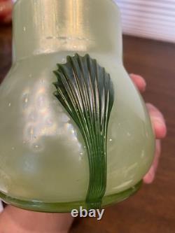 STUNNING ART NOUVEAU Kralik Green Tri Claw Art Glass Vase 4.75H