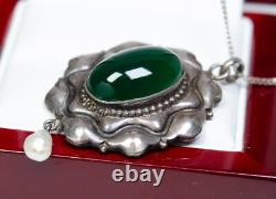 Silver Antique Art Nouveau Pendant Green Agate Pearl