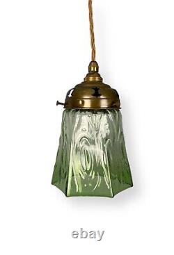 Small Art Nouveau Green Glass Pendant Light (91073)