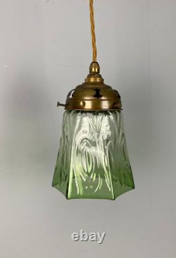 Small Art Nouveau Green Glass Pendant Light (91073)