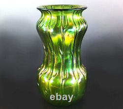 Stunning Loetz Iridescent Green'neptune' Pattern Glass Vase