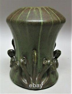 Superb KEN NICHOLS EPHRAIM Art Pottery Vase with Fiddlehead Ferns art nouveau