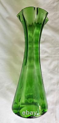 Tall Art nouveau green glass vase, Circa 1900