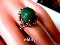 VINTAGE 14K Y/G RING ANCIENT EGYPTIAN REVIVAL with SCARAB of GREEN STONE