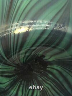 Vandermark Art Nouveau Pulled Feather Iridescent Vase Signed DM/SS 1979