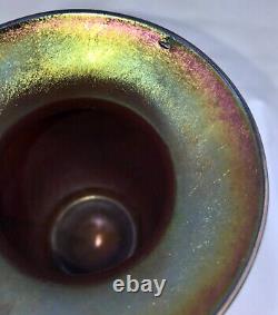 Vandermark Art Nouveau Pulled Feather Iridescent Vase Signed DM/SS 1979