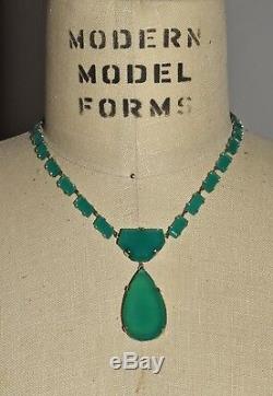 Vintage Art Deco Czech Green Chrysoprase Glass Drop Necklace