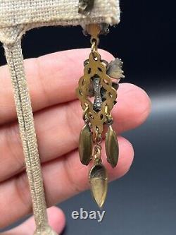 Vintage Art Nouveau Acorn & Leaves Dangle Post Earrings Frosted Green Glass