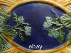 Vintage Majolica Platter Corn Look Ivy Blue Green Yellow Basket Unmarked 13