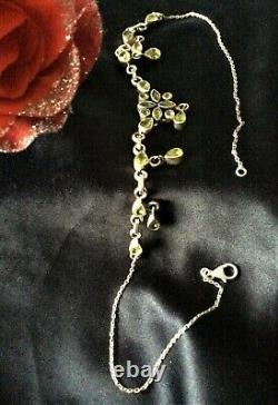 Vintage Pretty Art Nouveau style stamped 925 Silver & Peridot Necklace
