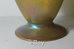 Vintage Vandermark Studios Green Pulled Feather Iridescent Aurene Vase 10 3/4