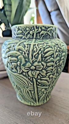 Vintage Weller Pottery Marvo Flower Vase Matte green Foliage flowers ferns