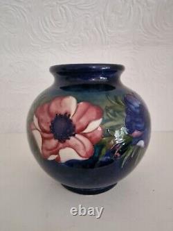 Walter Moorcroft anemone blue/green ball vase c1950