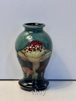 William Moorcroft Pottery Claremont ToadstoolPattern Baluster Vase In 1914