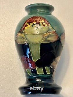 William Moorcroft Pottery Claremont ToadstoolPattern Baluster Vase In 1914